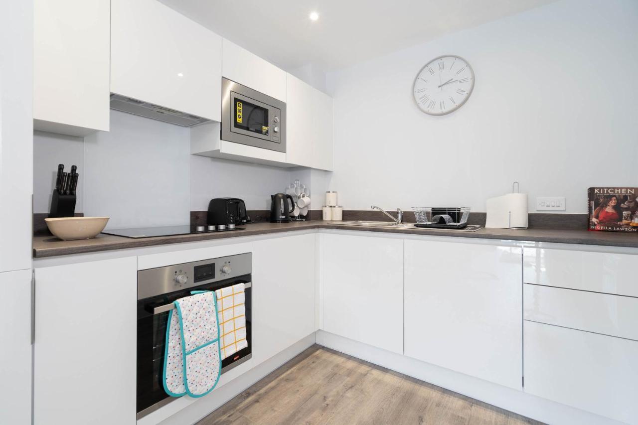 New Build - 2 Bed Snug Modern Apartment - Juliet Balcony - Roof Top Terrace - Digbeth, Birmingham City Centre - Free Netflix & Smart Tv Eksteriør bilde